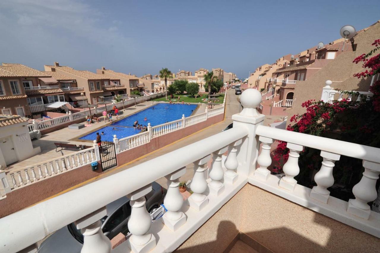 Bungalow Junto A La Piscina, Gran Alacant Santa Pola Eksteriør billede